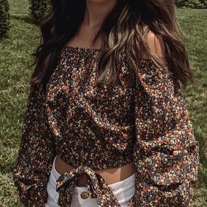 Cropped off shoulder floral top